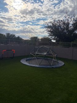 Climbing dome