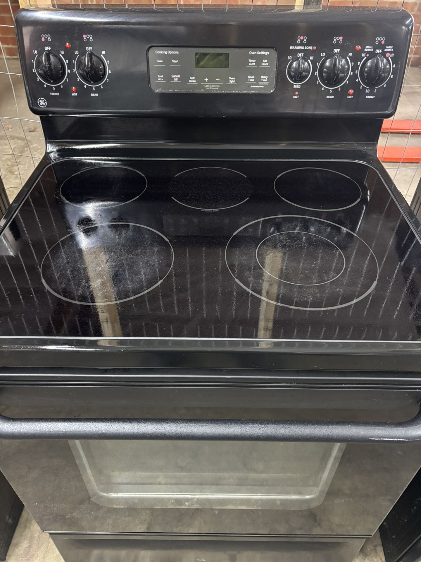 GE Smooth Top Stove 