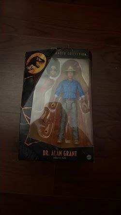 Jurassic Park Dr. Alan Grant Amber Collection Figure