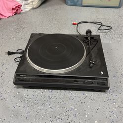 Onkyo Turntable 