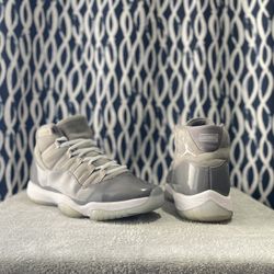 ⭐️2021 Jordan 11 ‘Cool Grey’ (men size: 8.5)⭐️