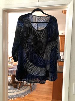 Women’s Tunic length Size 14/ 16 Top 3/4  Sleeve Length .  Colors Black, Blue and White.  Made of 100% Polyester.  Brand new perfect condition.  Brand