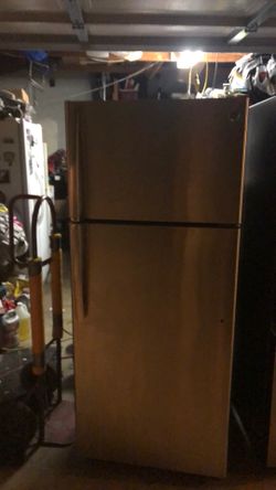GE stainless steel fridge