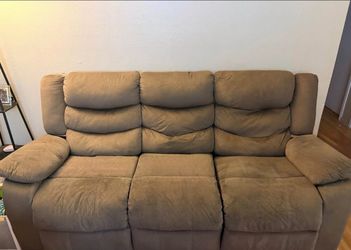 Reclining Sofa & Love seat