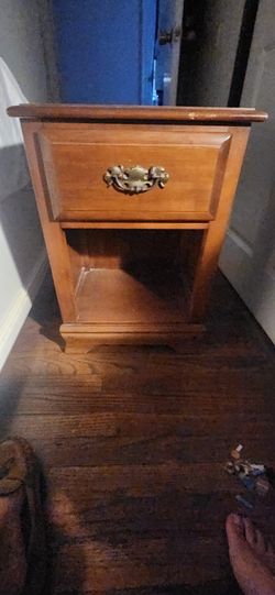 Night Stand (Little Folks)