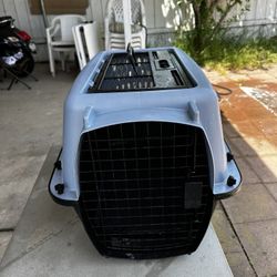Dog/ Cat kennel 