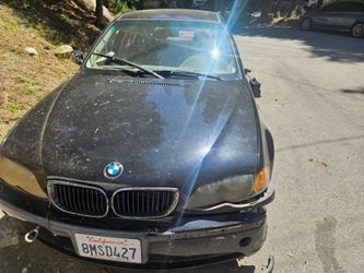 2002 BMW 325xi