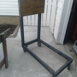 Large Outbound Motor Stand