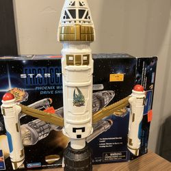 Star Trek First Contact Phoenix Warp Drive Ship