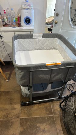 Cutebeams bassinet for twins