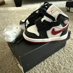 Jordan 1 Size 3c