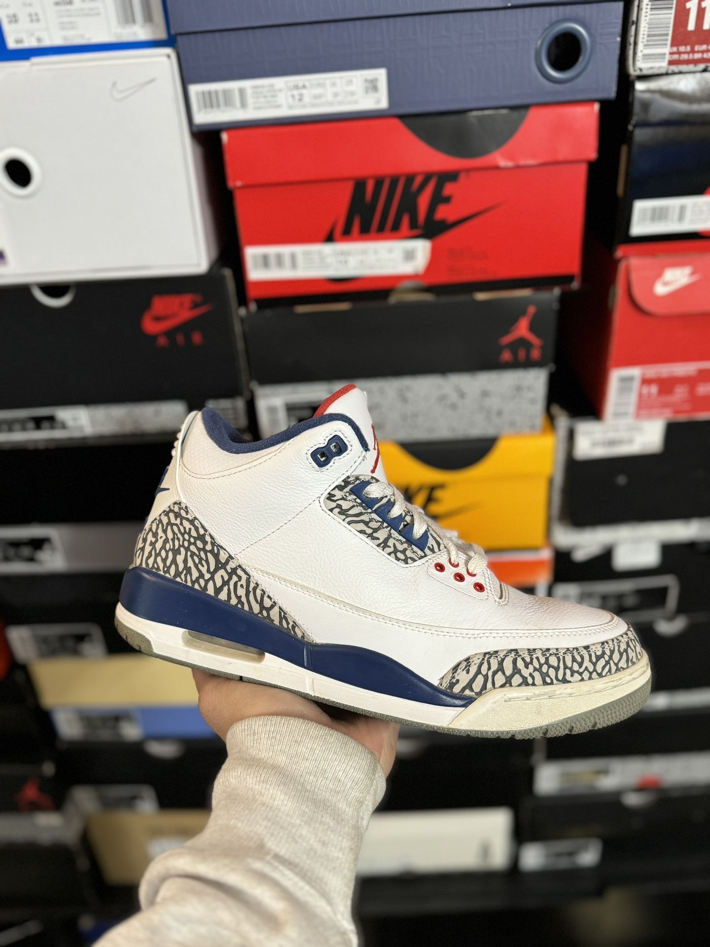 2016 Jordan True Blue 3s size 10 Close To VNDS