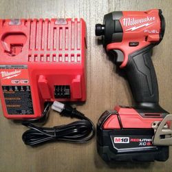 Milwaukee M18 Fuel 4th Gen Impact Driver Kit