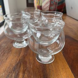Set of 4  shrimp cocktail or caviar glass