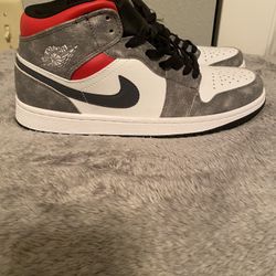 Nike Air Jordan Men Size 8 (New)