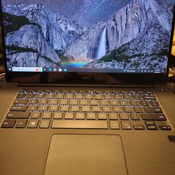 4K Dell XPS 15-9560 Touchscreen Laptop 