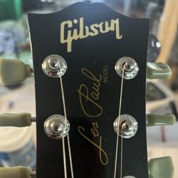Chibson Les Paul