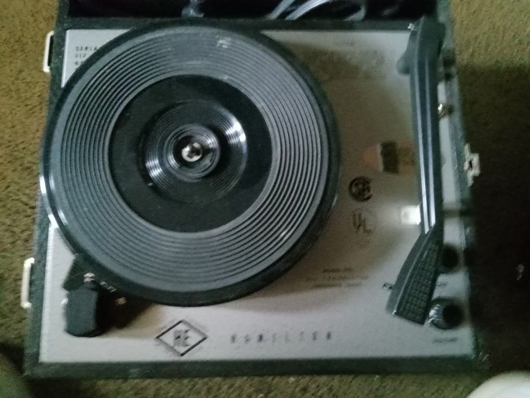 Record Player Works For Lp Or 45s