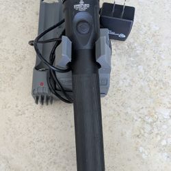 Streamlight Stinger LED HL Flashlight W/ Charger