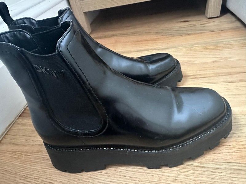 DKNY Senni Chelsea Lug Boots (Black Patent)