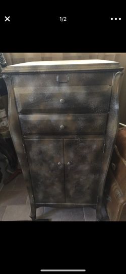 Table with storage shelves