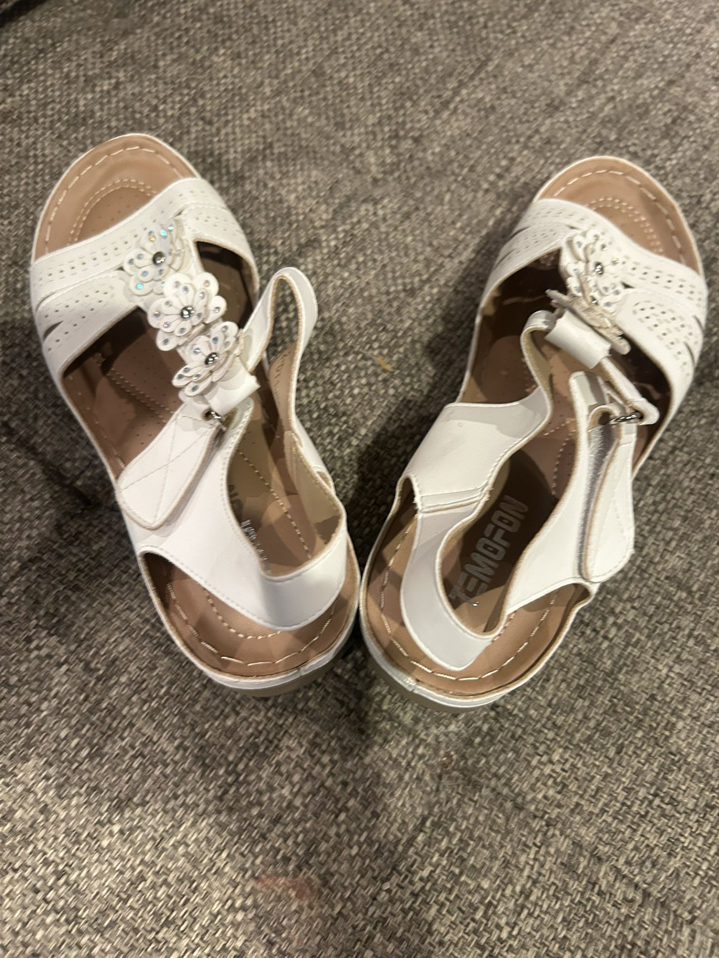 TEMOFON Wedge Sandals for Women Comfortable: Open Toe Sandals with Low Wedges 8.5