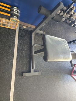 hyperextension bench