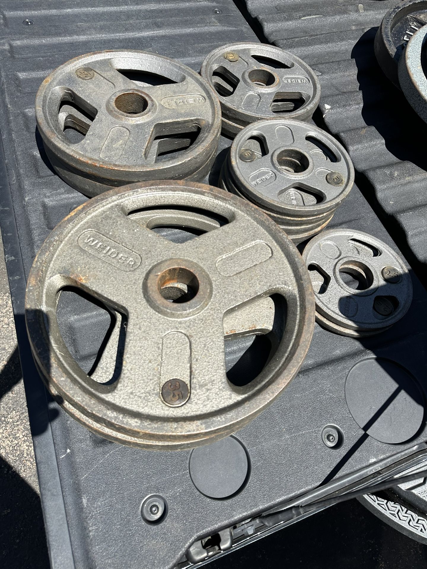 235lb Olympic weight set-Weider