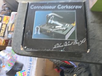 Connoisseur Corkscrew Deluxe Wood Box Set