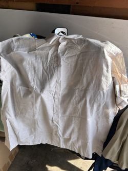 3 Different Button Ups xL