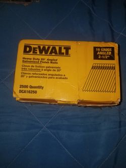Dewalt Heavy Duty 16 gauge angled 2 1/2"