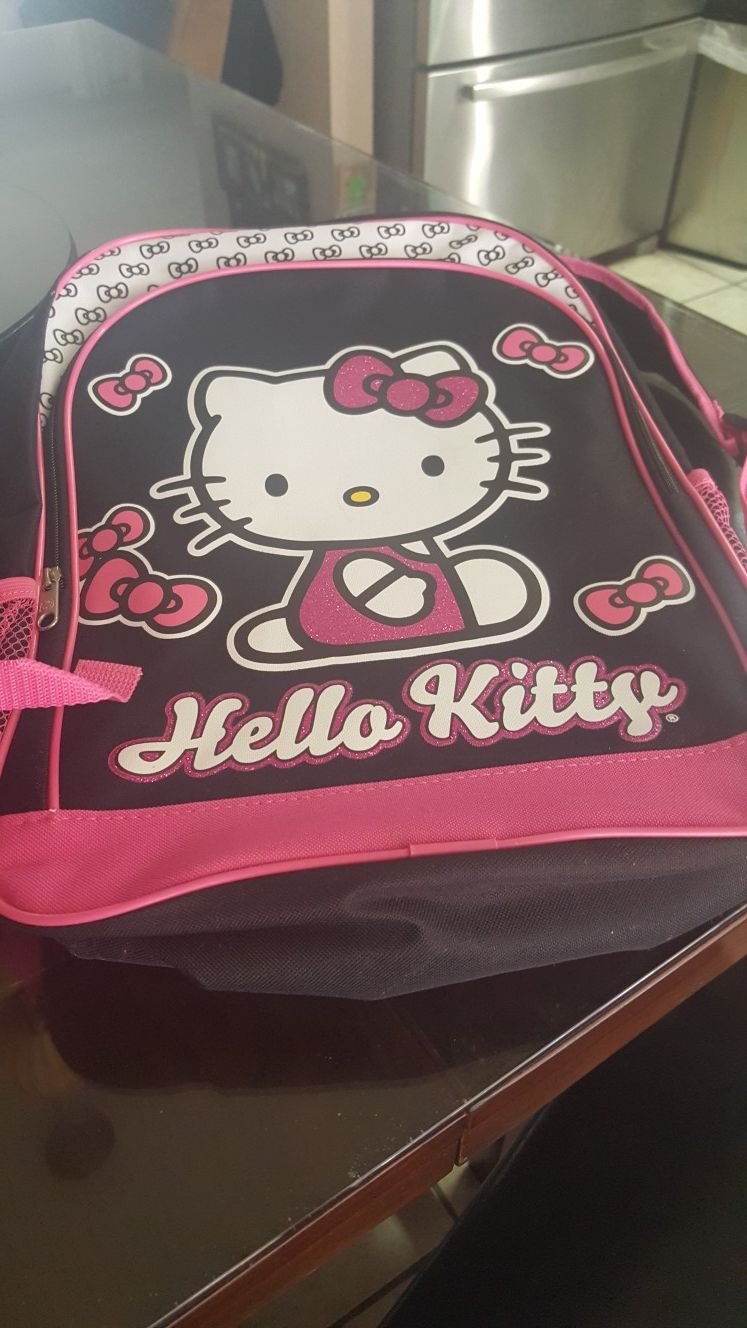 Hello kittyback pack new $5 firm