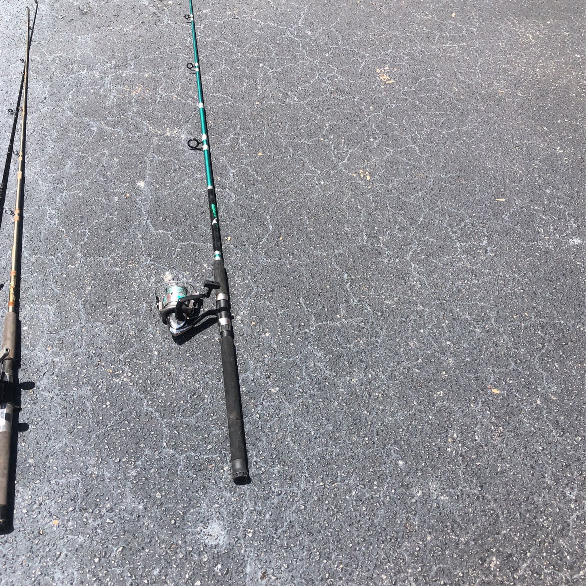 mako hurricane 8 ft fishing pole for Sale in Tampa, FL OfferUp
