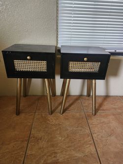 Night stands/Side tables (PENDING)