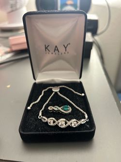 Bracelet and Emerald pendant and other jewelry