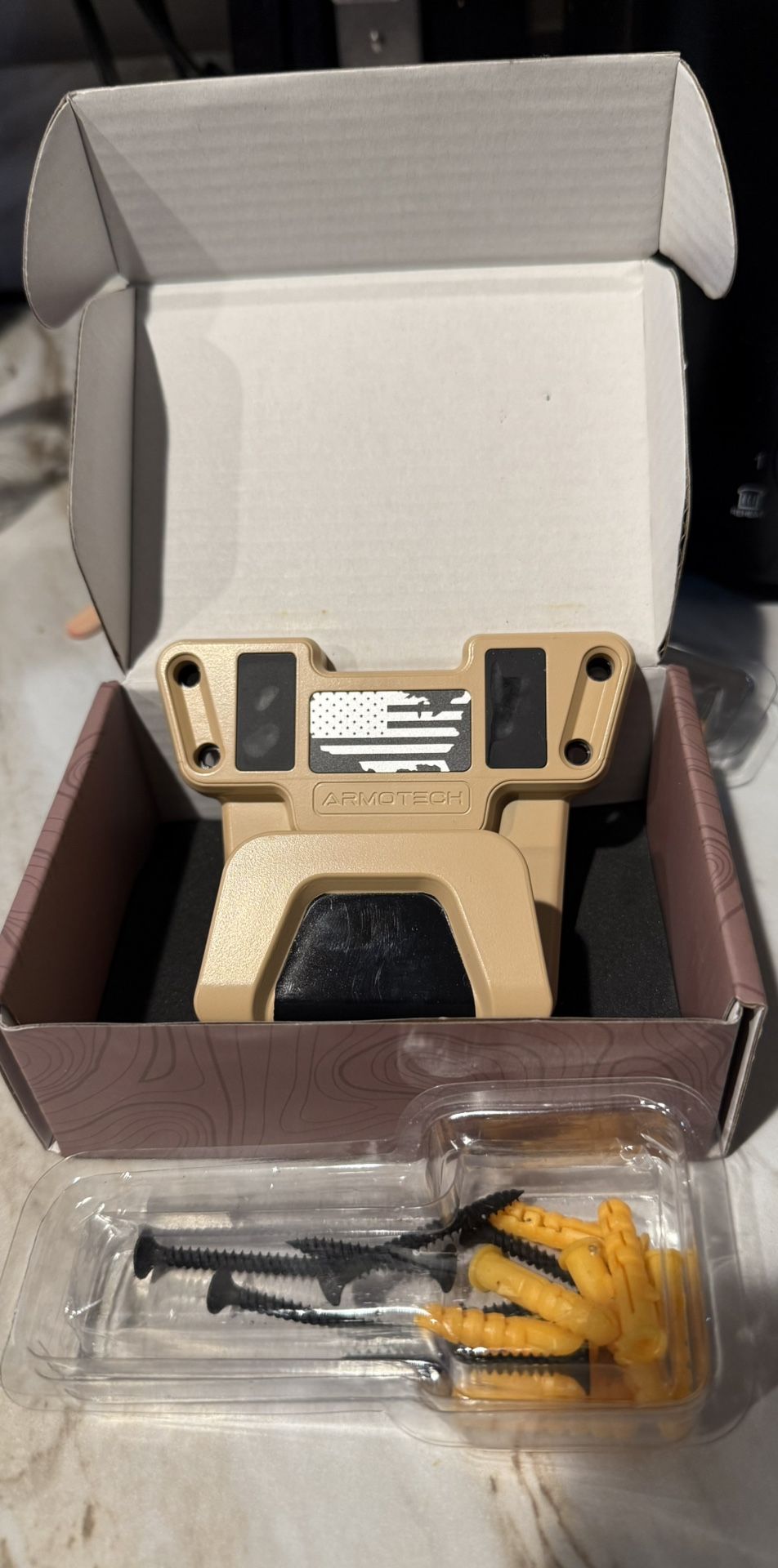 ARMOTECH Magnetic Holster Mount