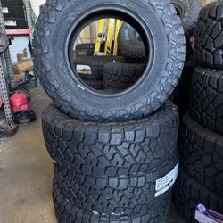 TOYO TIRE OPEN COUNTRY R/T 275/70R17 LT