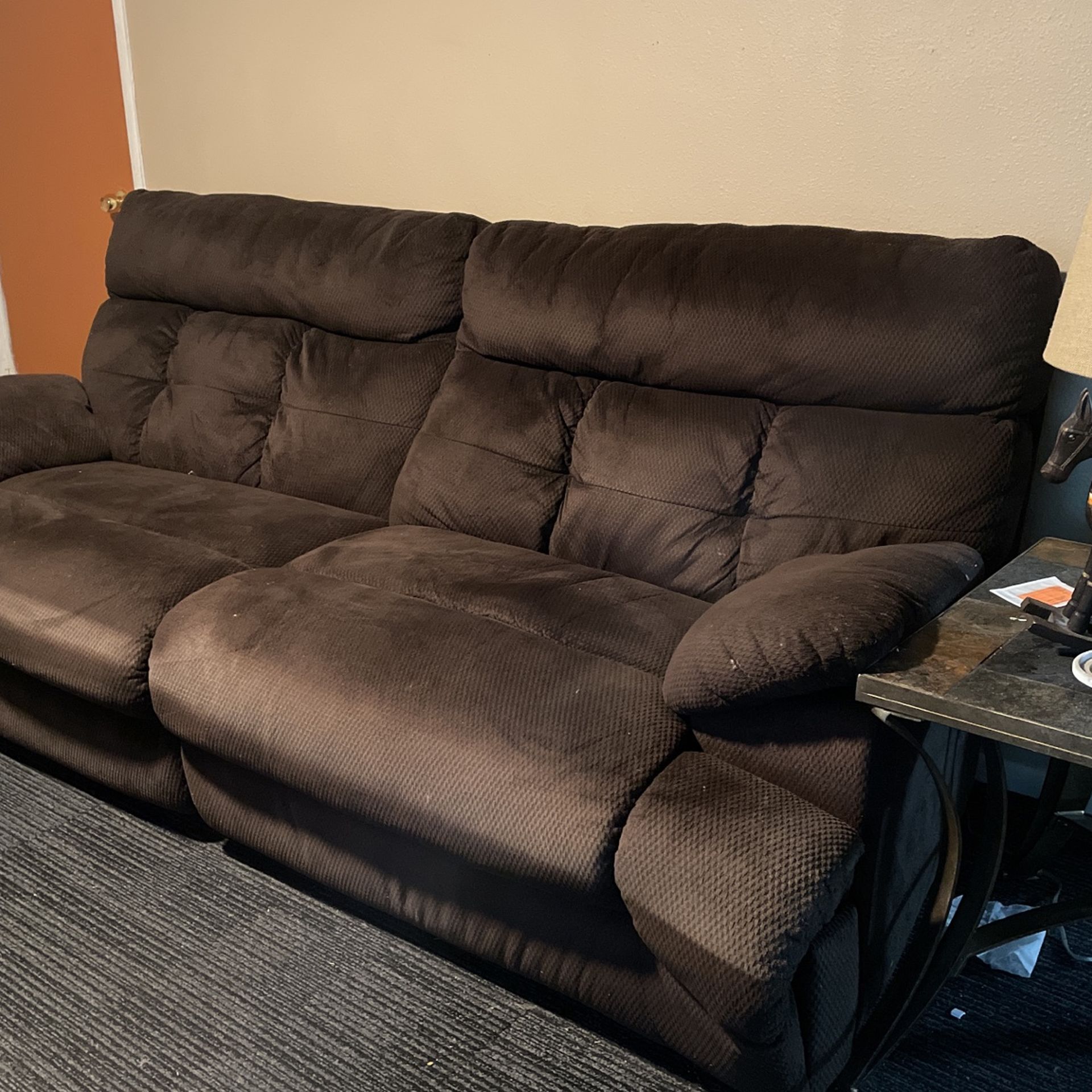 Reclinable Couches