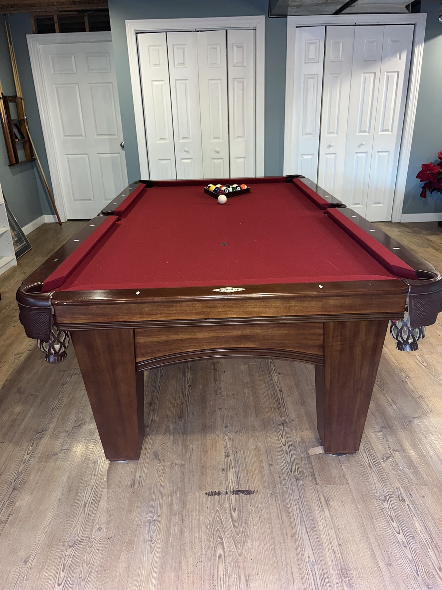 Brunswick - Bayfield Model Slate Pool Table
