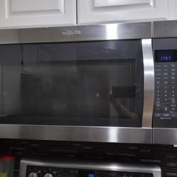 Whirlpool Microwave
