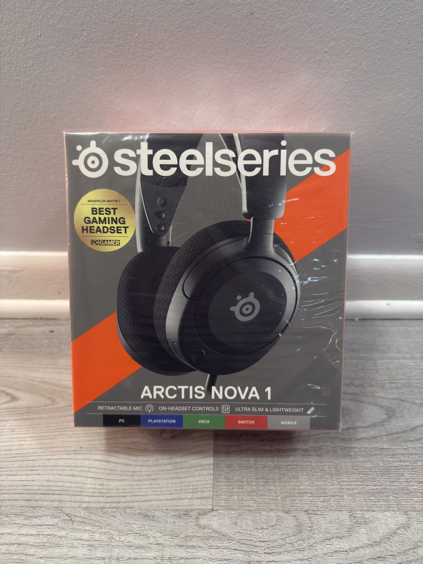 SteelSeries Arctis Nova 1 Multi-System Gaming Headset