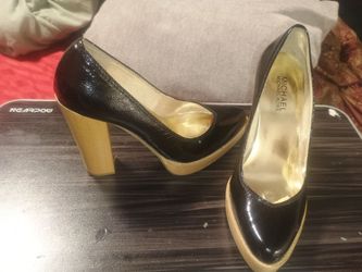 Michael Kors Heels 7M $25