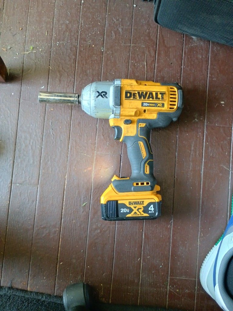 Dewalt Impact Tool