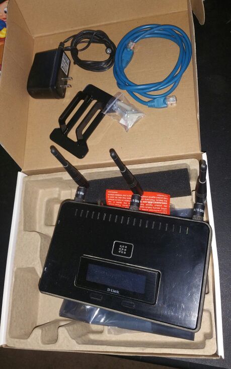 D-Link DGL-4500 Xtreme-N Gigabit Dual-Band Gaming Router
