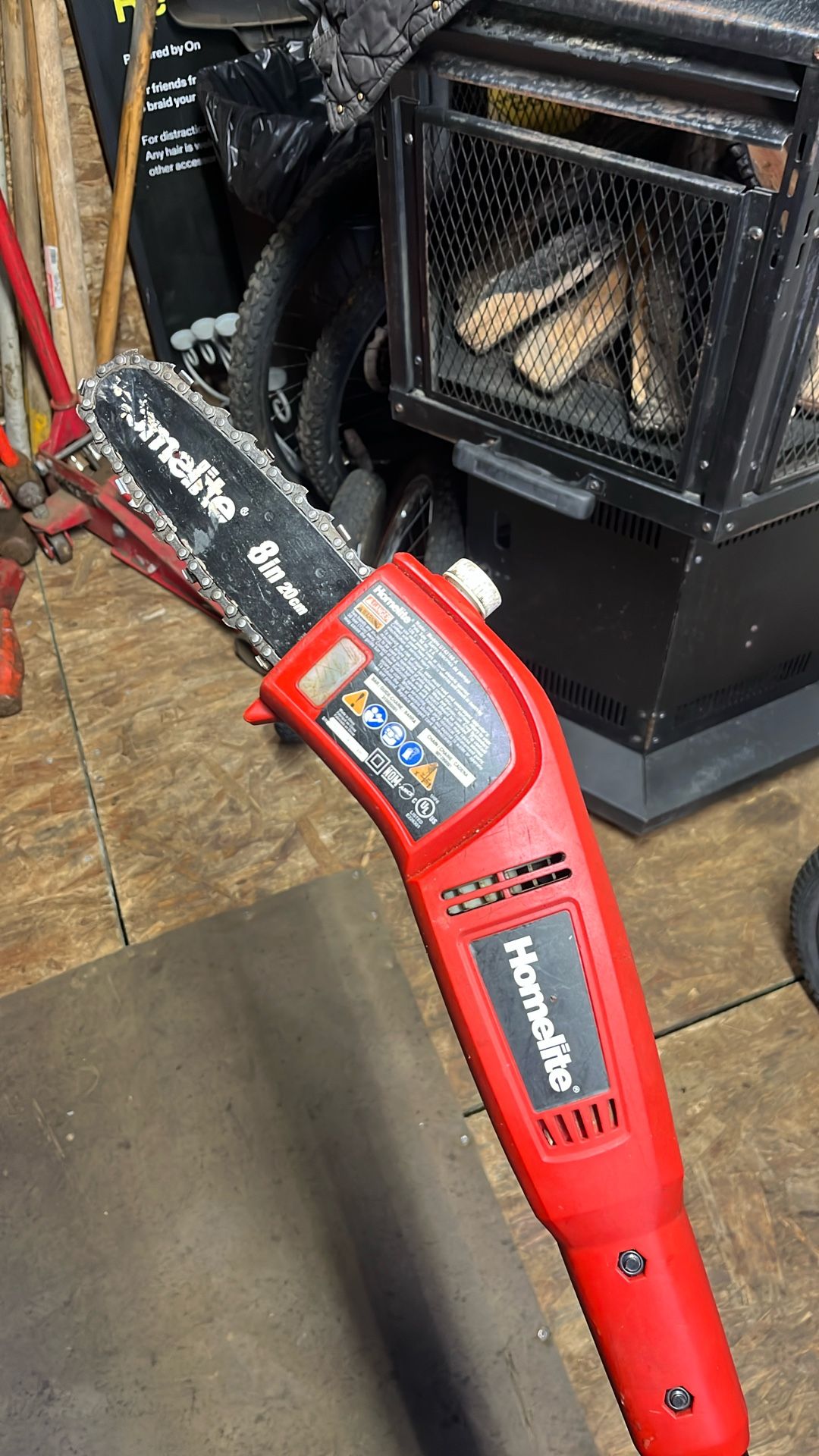 HOMELITE 8” ELECTRIC POLE SAW