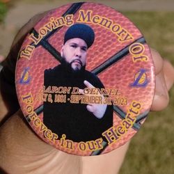 Memorial Buttons 