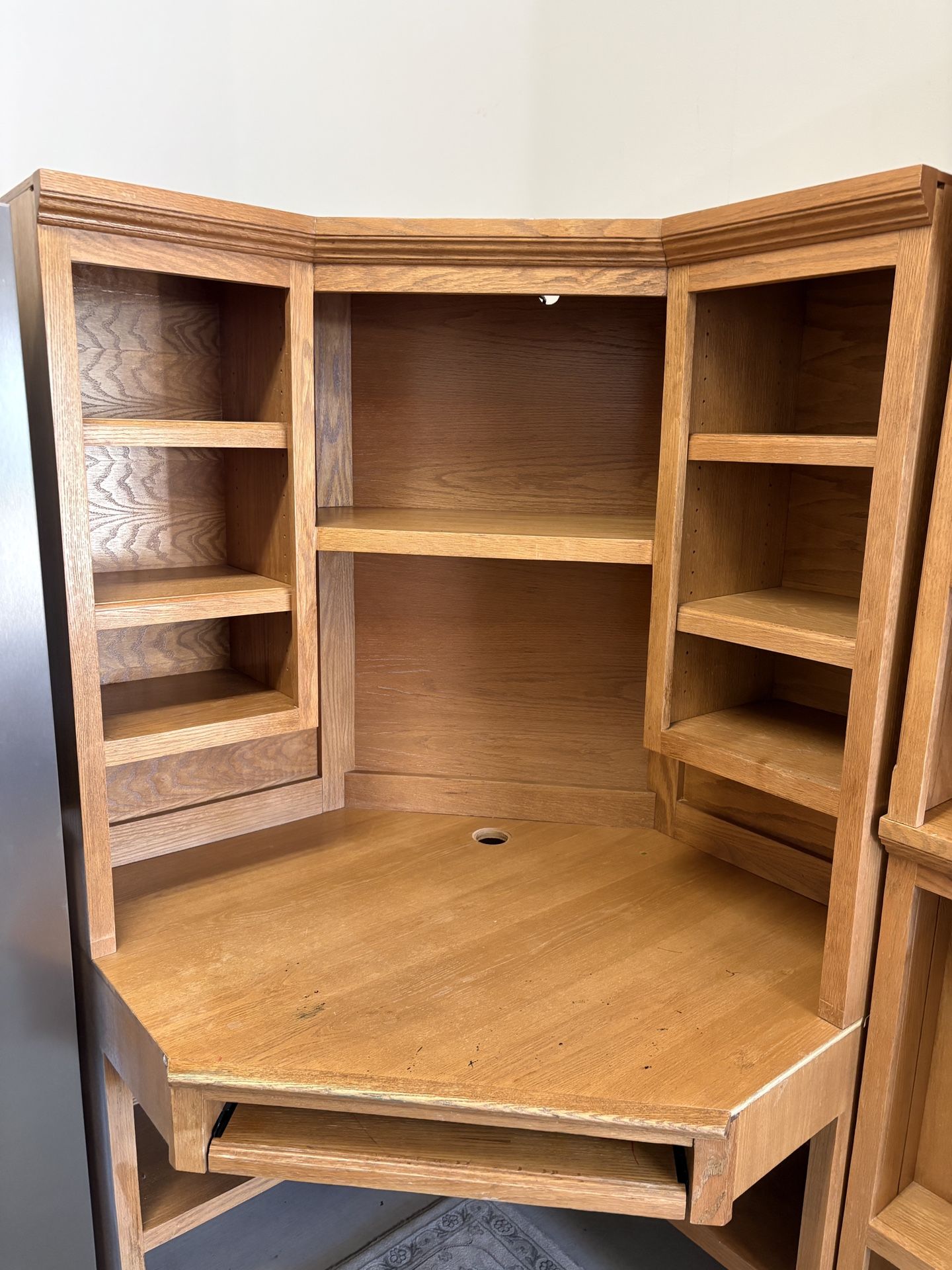 4 Piece Solid oak Corner Desk With Hutches