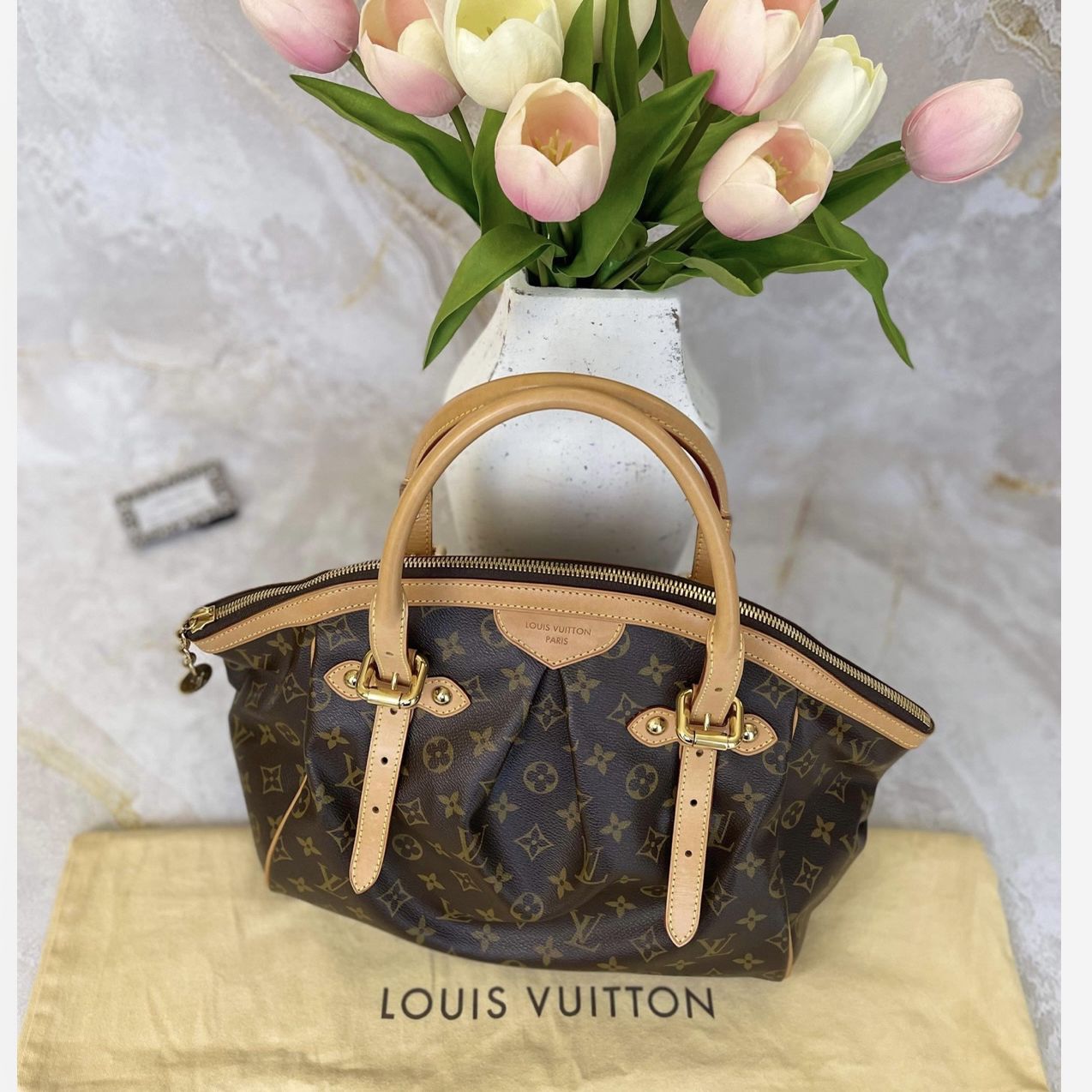 Louis Vuitton Tivoli Bag for Sale in Long Beach, CA - OfferUp