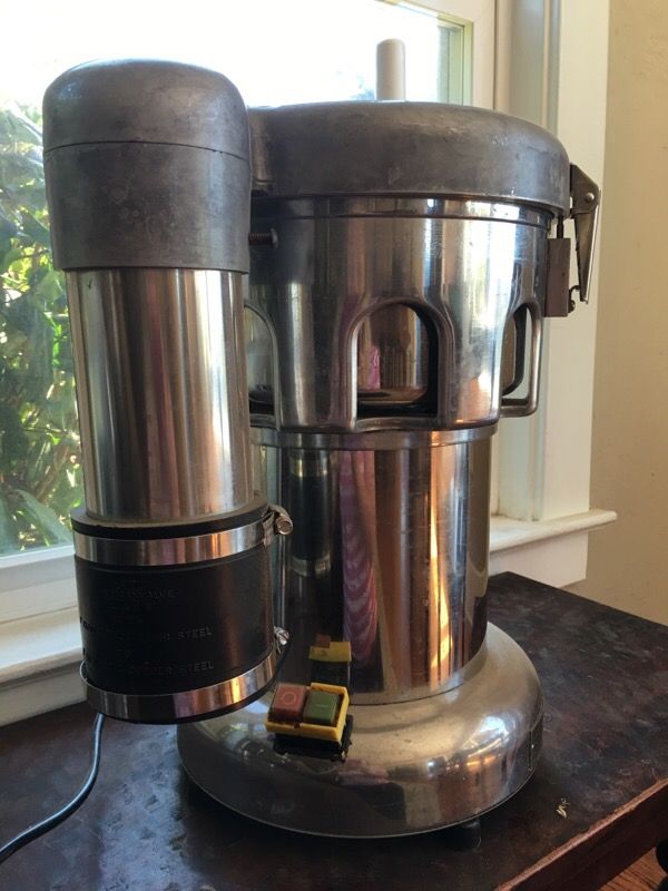 Commercial Vita master juicer $75!! Need this gone!