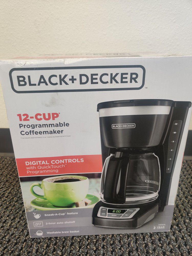 BLACK + DECKER Programmable Coffee Maker